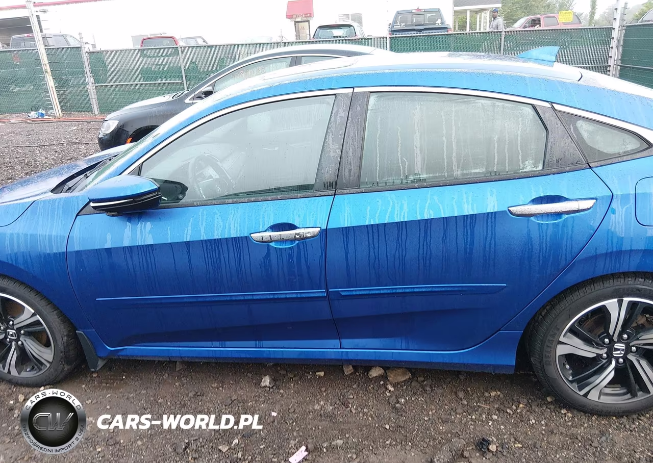 2018 Honda Civic Touring VIN:2HGFC1F98JH643367 - 15