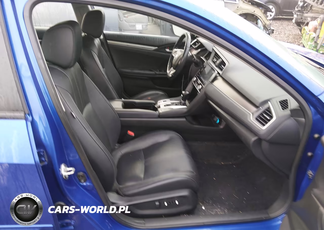 2018 Honda Civic Touring VIN:2HGFC1F98JH643367 - 5