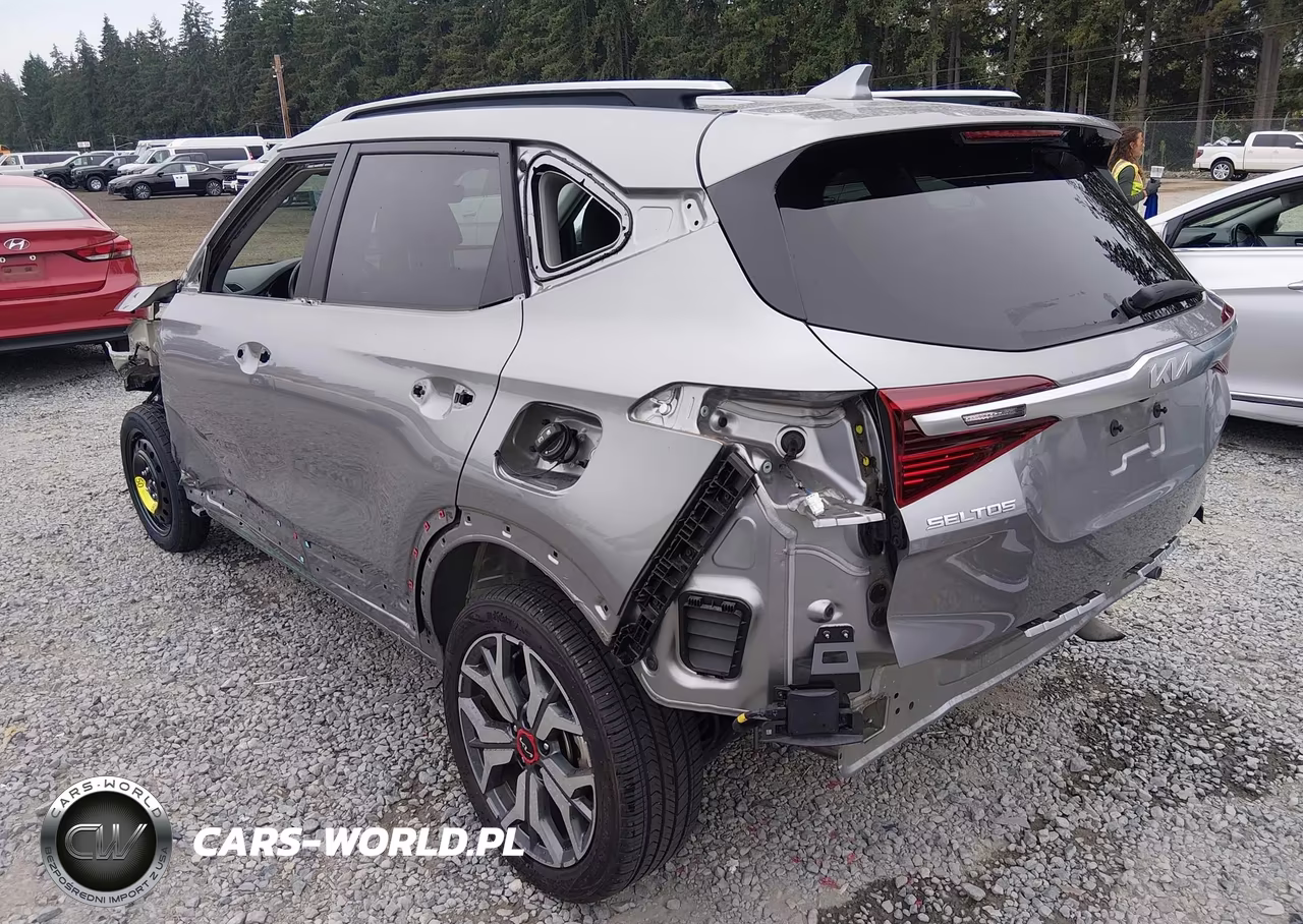 2023 Kia Seltos Sx Turbo VIN:KNDETCA29P7424793 - 3