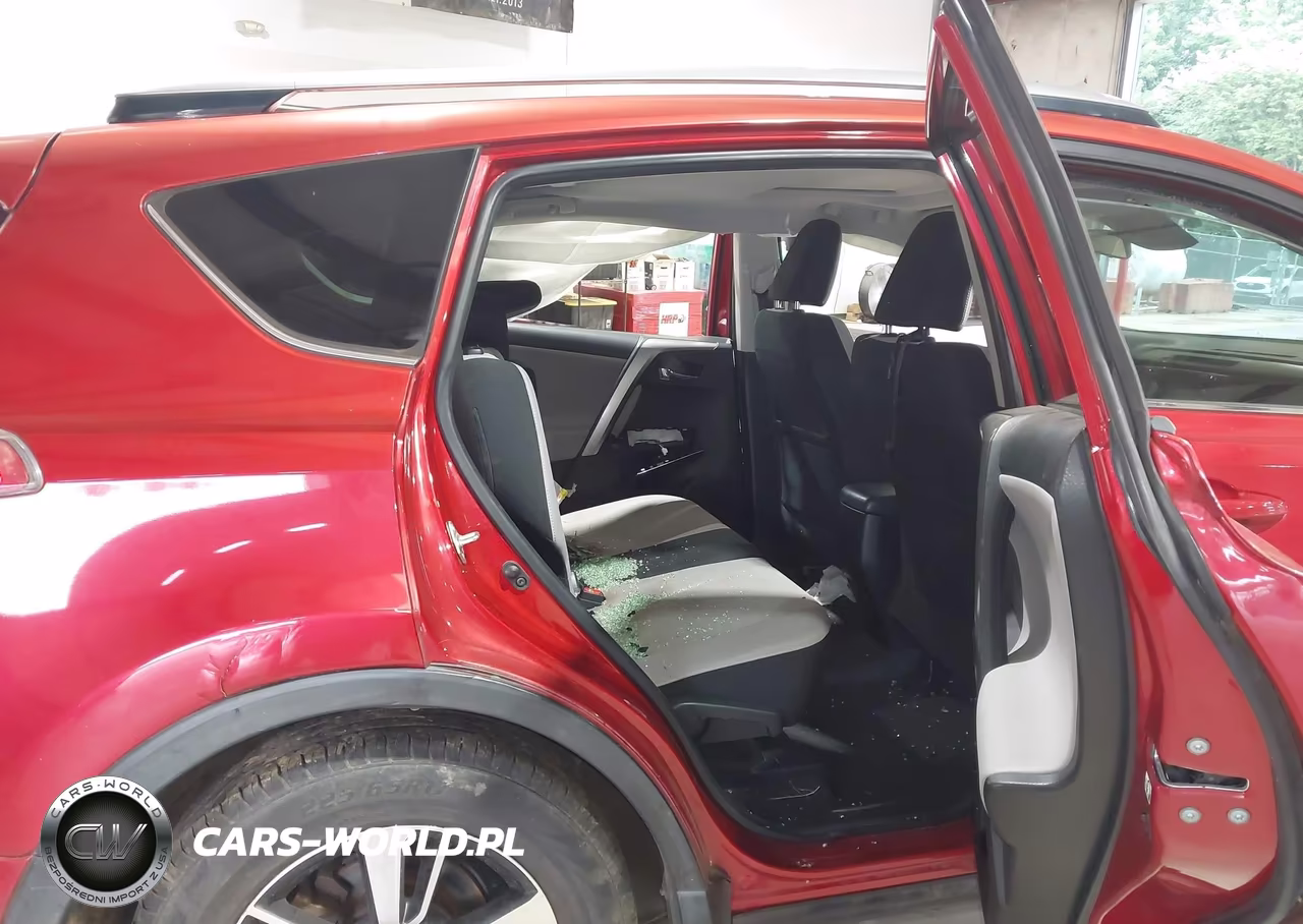 2017 Toyota Rav4 Xle VIN:JTMWFREV0HJ110781 - 8