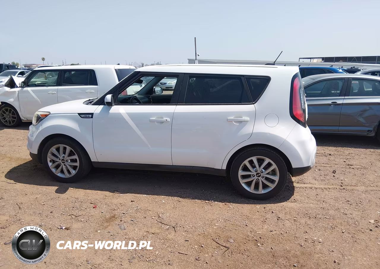2018 Kia Soul + VIN:KNDJP3A59J7530004 - 14
