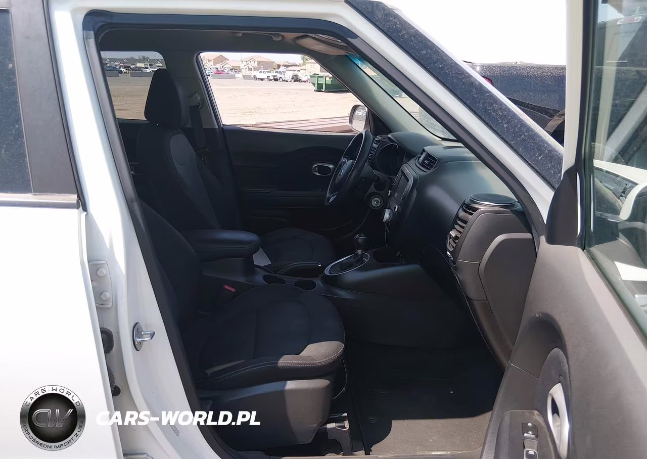 2018 Kia Soul + VIN:KNDJP3A59J7530004 - 5