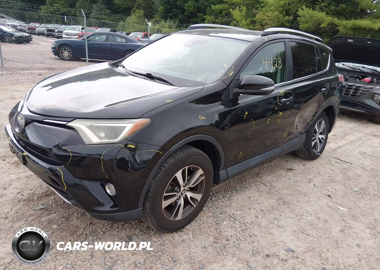 2017 Toyota Rav4 Xle VIN:2T3RFREV9HW560573 - 2