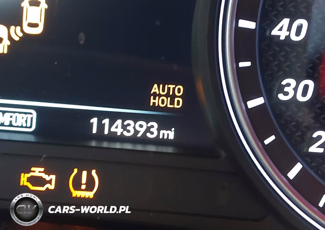 2020 Genesis G70 2.0T Awd VIN:KMTG44LAXLU051616 - 15