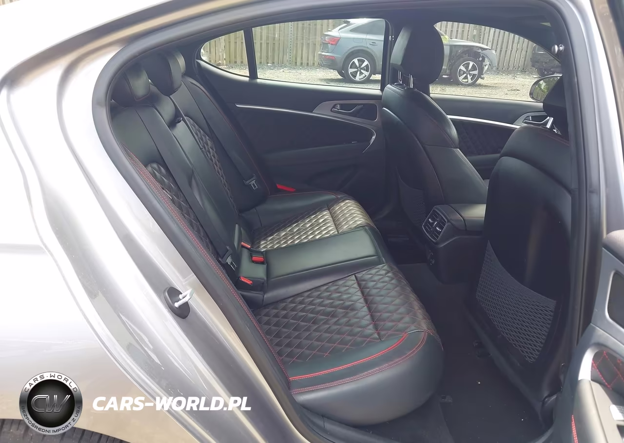2020 Genesis G70 2.0T Awd VIN:KMTG44LAXLU051616 - 8