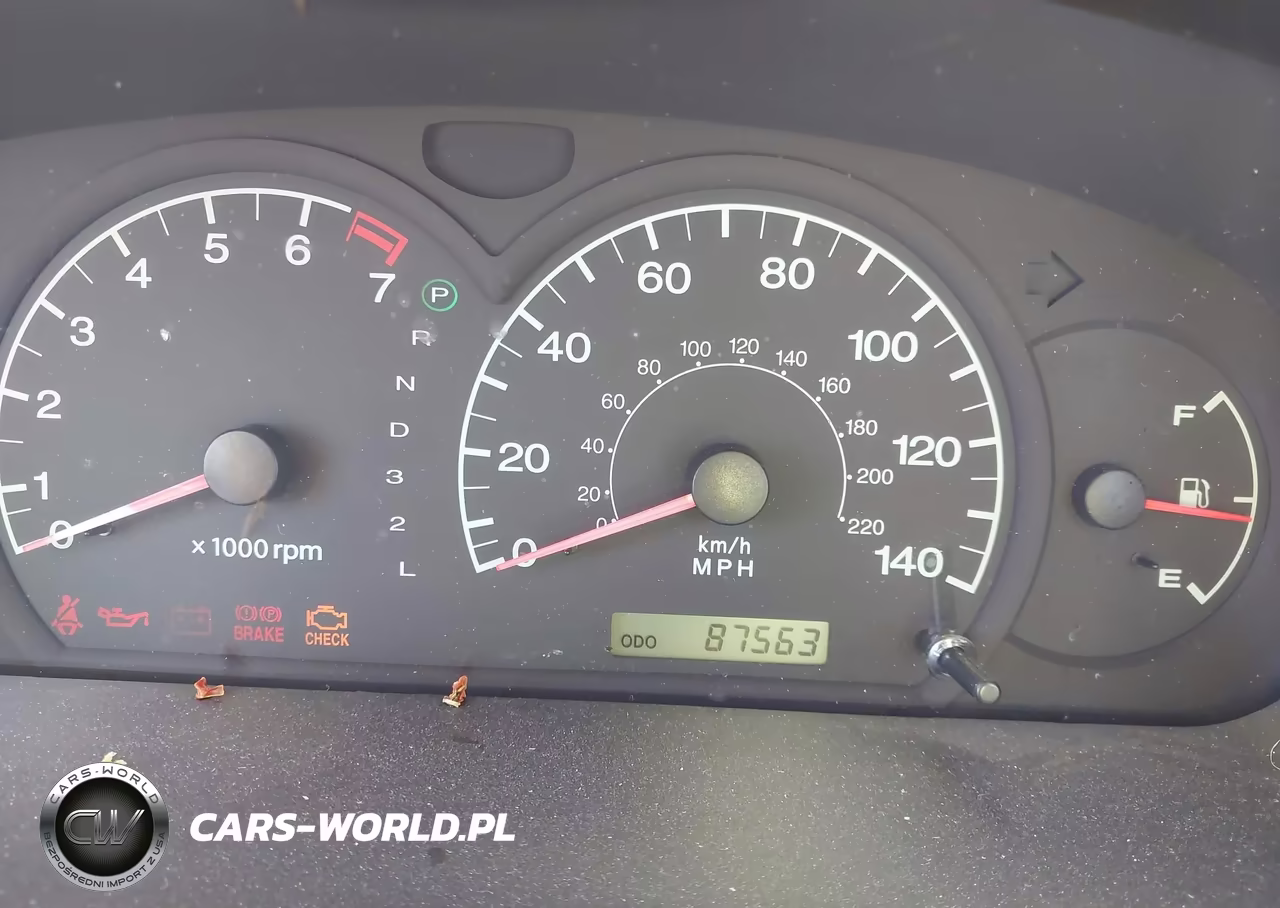 2001 Hyundai Elantra Gls VIN:KMHDN45D11U043953 - 16