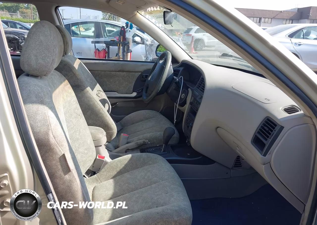 2001 Hyundai Elantra Gls VIN:KMHDN45D11U043953 - 5