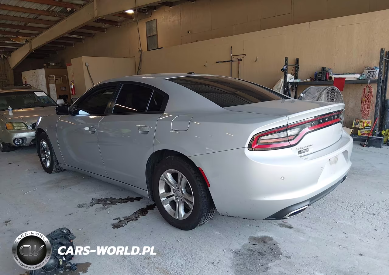 2020 Dodge Charger Sxt Rwd VIN:2C3CDXBG4LH156101 - 3