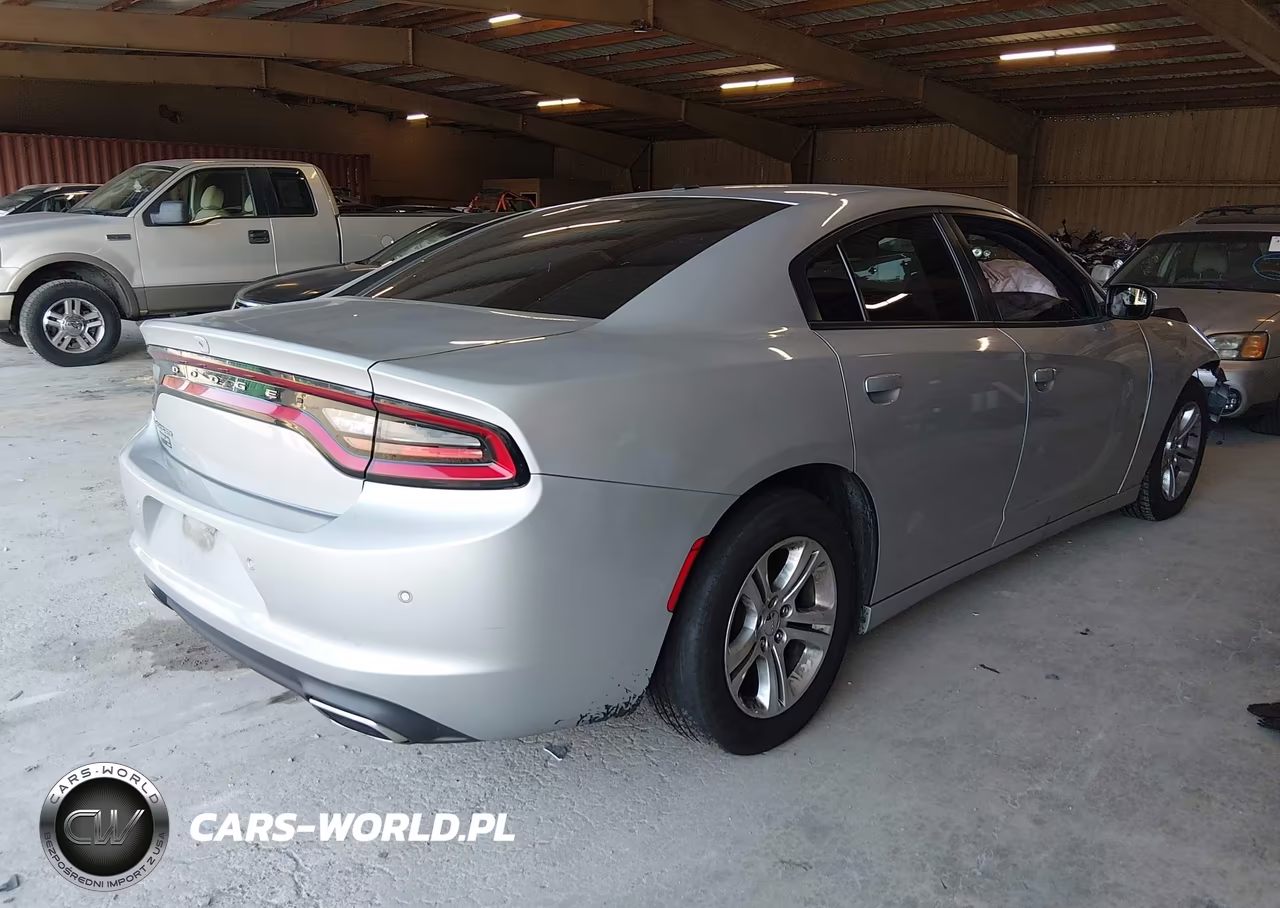 2020 Dodge Charger Sxt Rwd VIN:2C3CDXBG4LH156101 - 4
