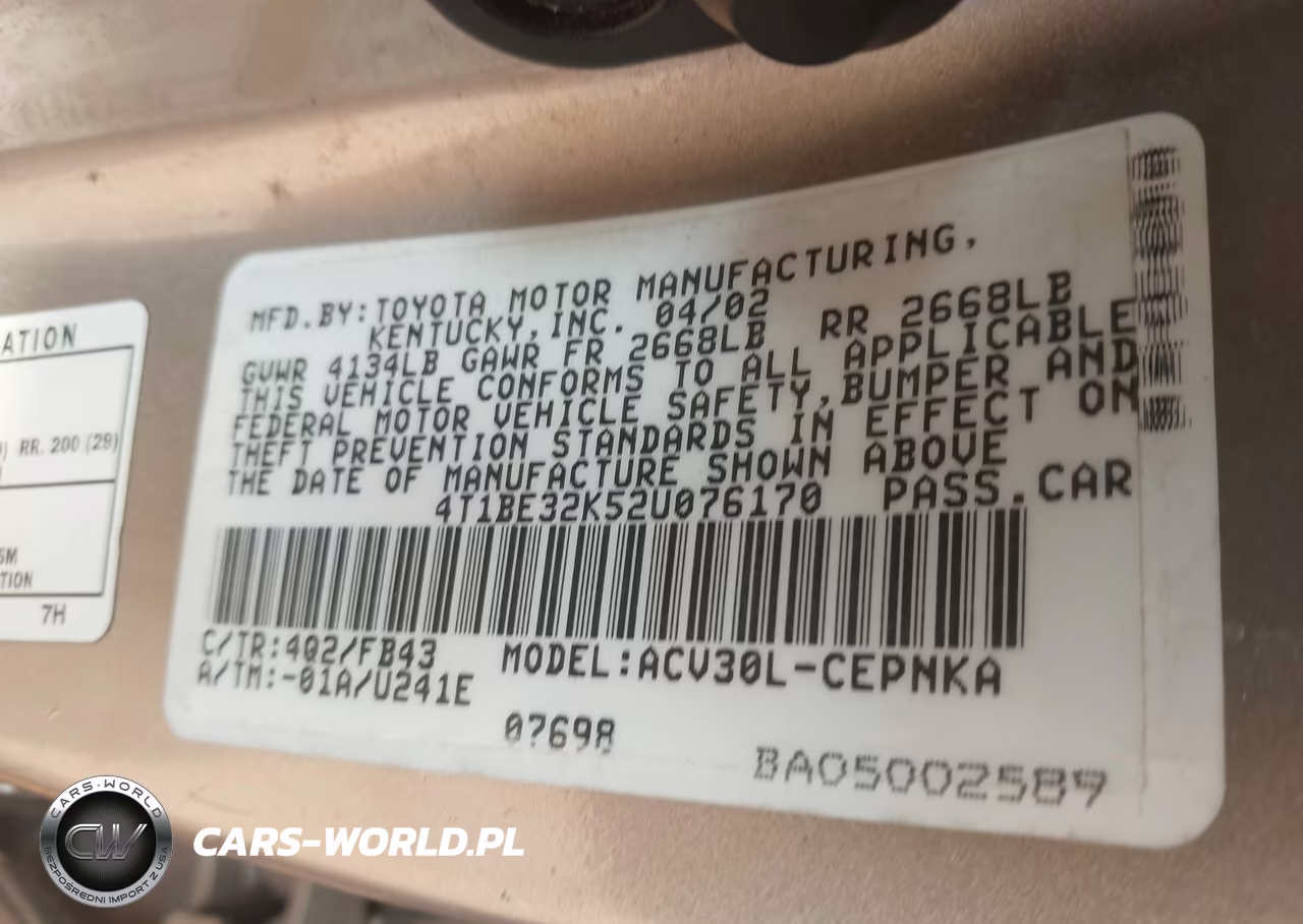 2002 Toyota Camry Le VIN:4T1BE32K52U076170 - 9