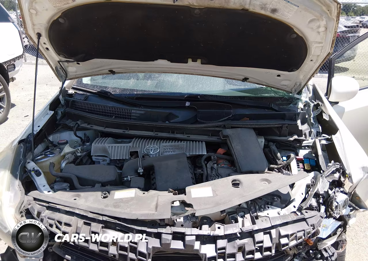 2016 Toyota Prius V Four VIN:JTDZN3EU7GJ049609 - 10