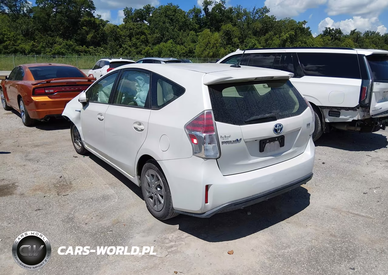 2016 Toyota Prius V Four VIN:JTDZN3EU7GJ049609 - 3