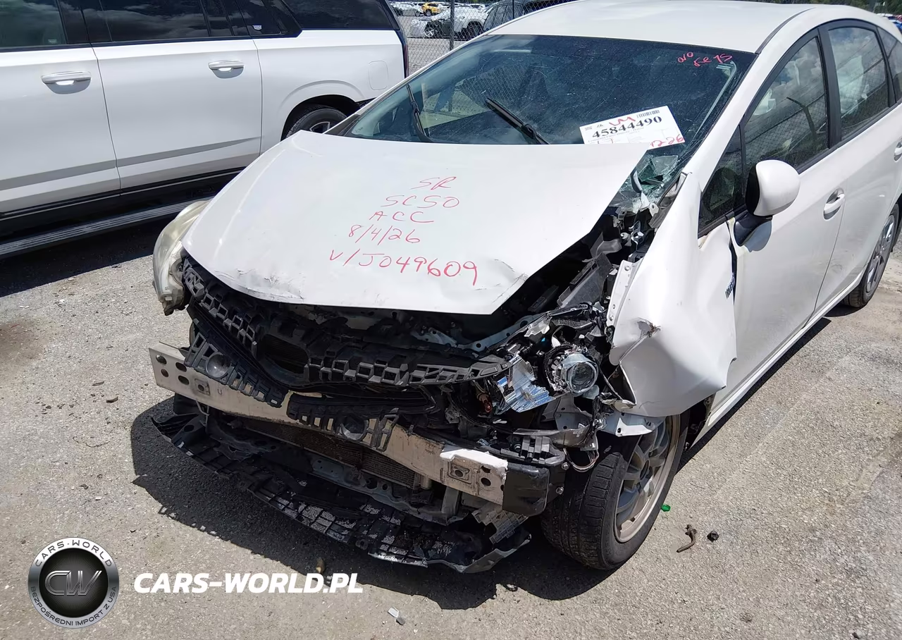 2016 Toyota Prius V Four VIN:JTDZN3EU7GJ049609 - 6