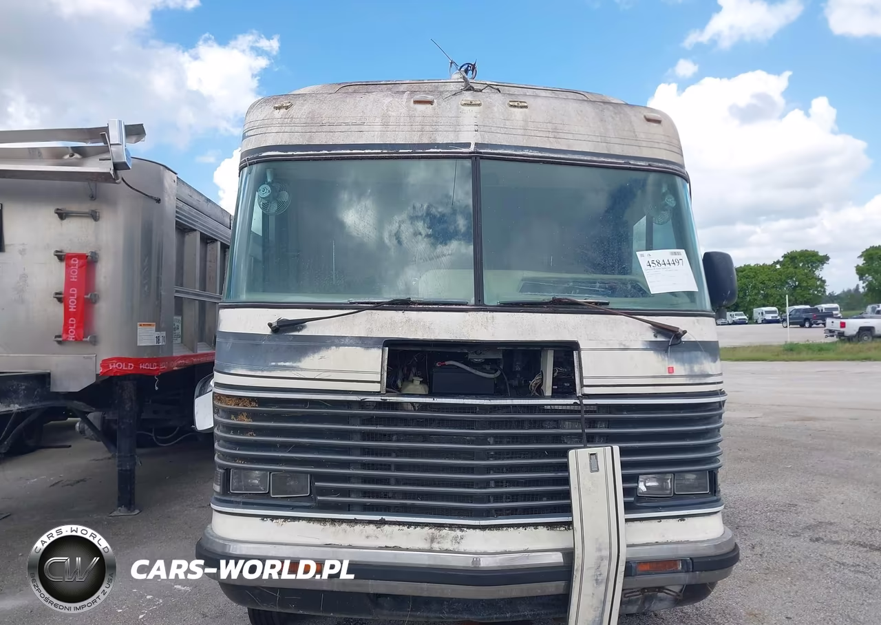 1987 Gillig Incomplete Motorhome Chassis VIN:15GED1324H1060343 - 6
