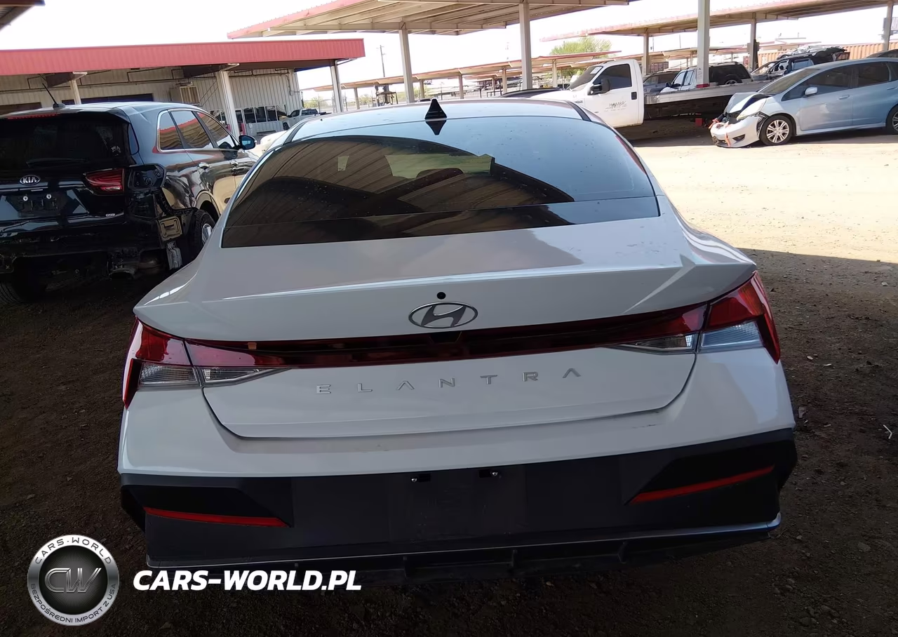 2024 Hyundai Elantra Sel VIN:KMHLM4DG2RU719123 - 17
