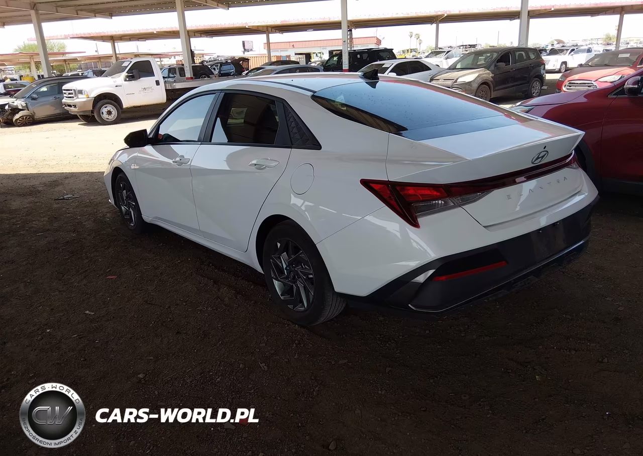 2024 Hyundai Elantra Sel VIN:KMHLM4DG2RU719123 - 3
