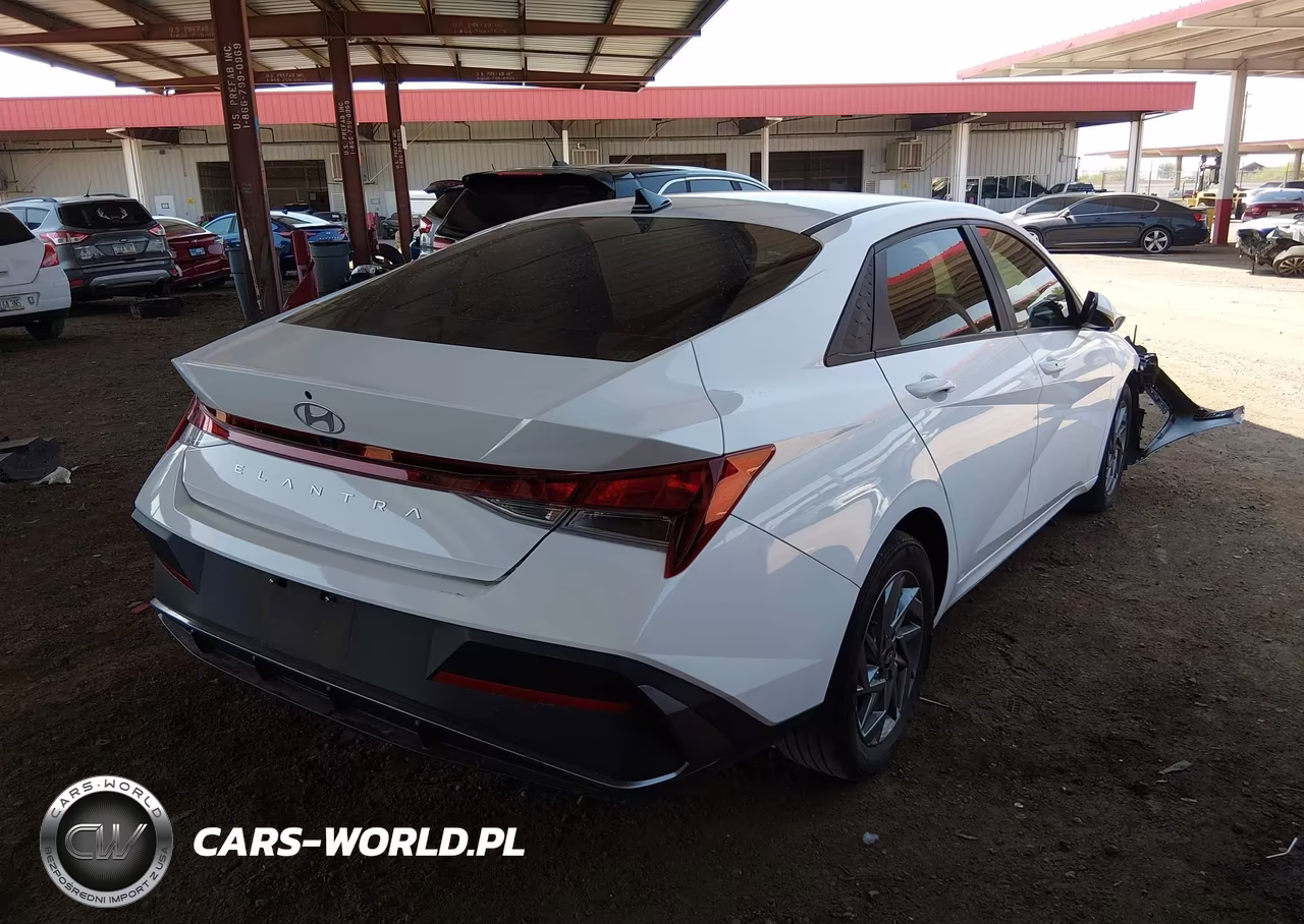 2024 Hyundai Elantra Sel VIN:KMHLM4DG2RU719123 - 4