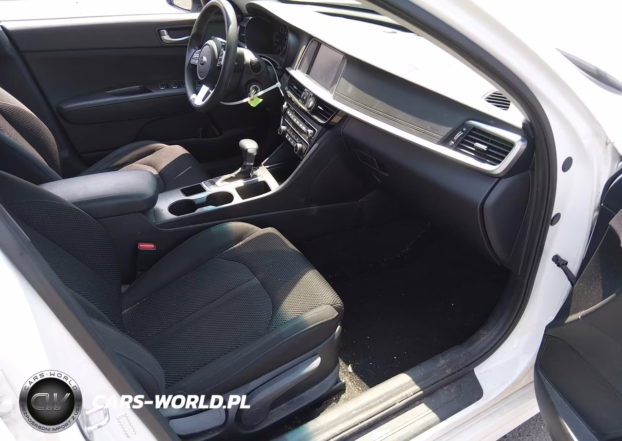 2019 Kia Optima Lx VIN:5XXGT4L37KG365196 - 5
