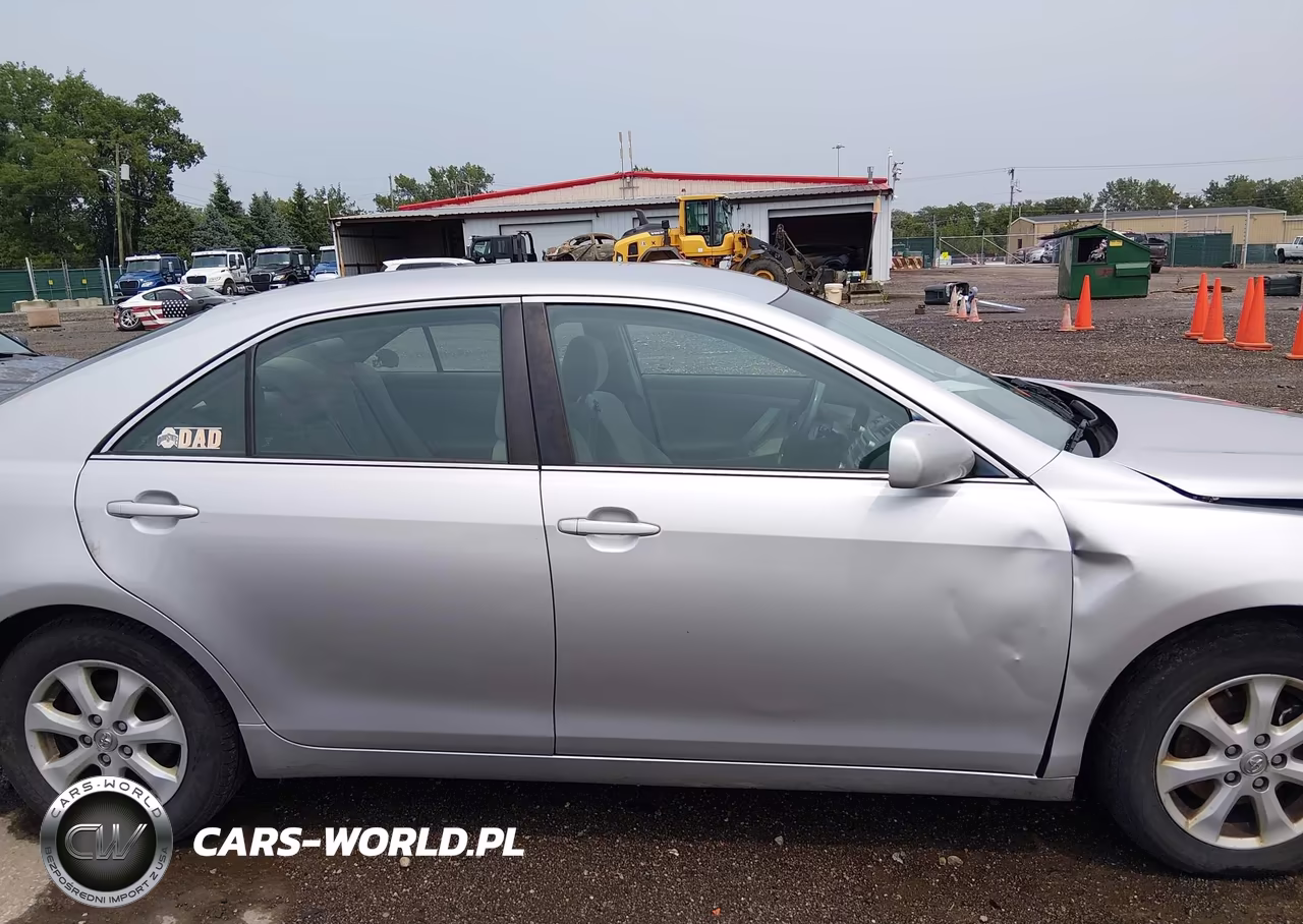 2011 Toyota Camry Le VIN:4T1BF3EK7BU737612 - 13