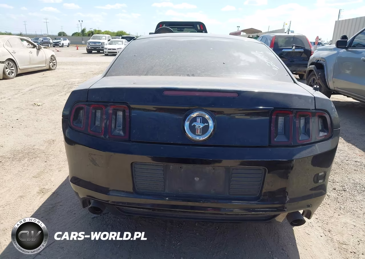 2014 Ford Mustang V6 VIN:1ZVBP8AMXE5320518 - 16