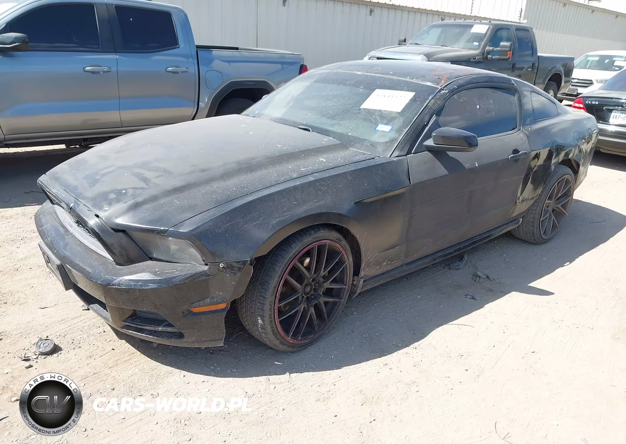 2014 Ford Mustang V6 VIN:1ZVBP8AMXE5320518 - 2
