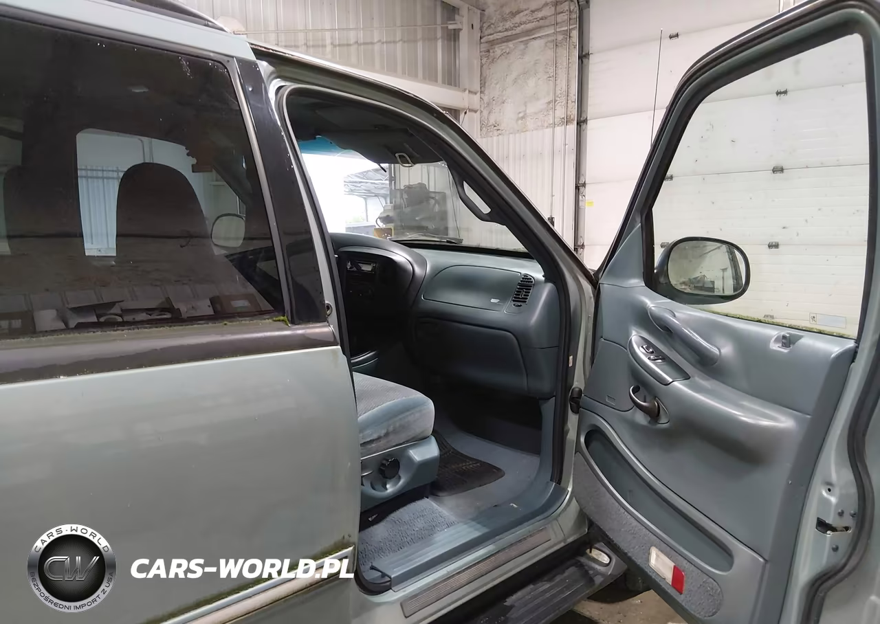 1998 Ford Expedition Eddie Bauer-Xlt VIN:1FMRU18WXWLC24566 - 5