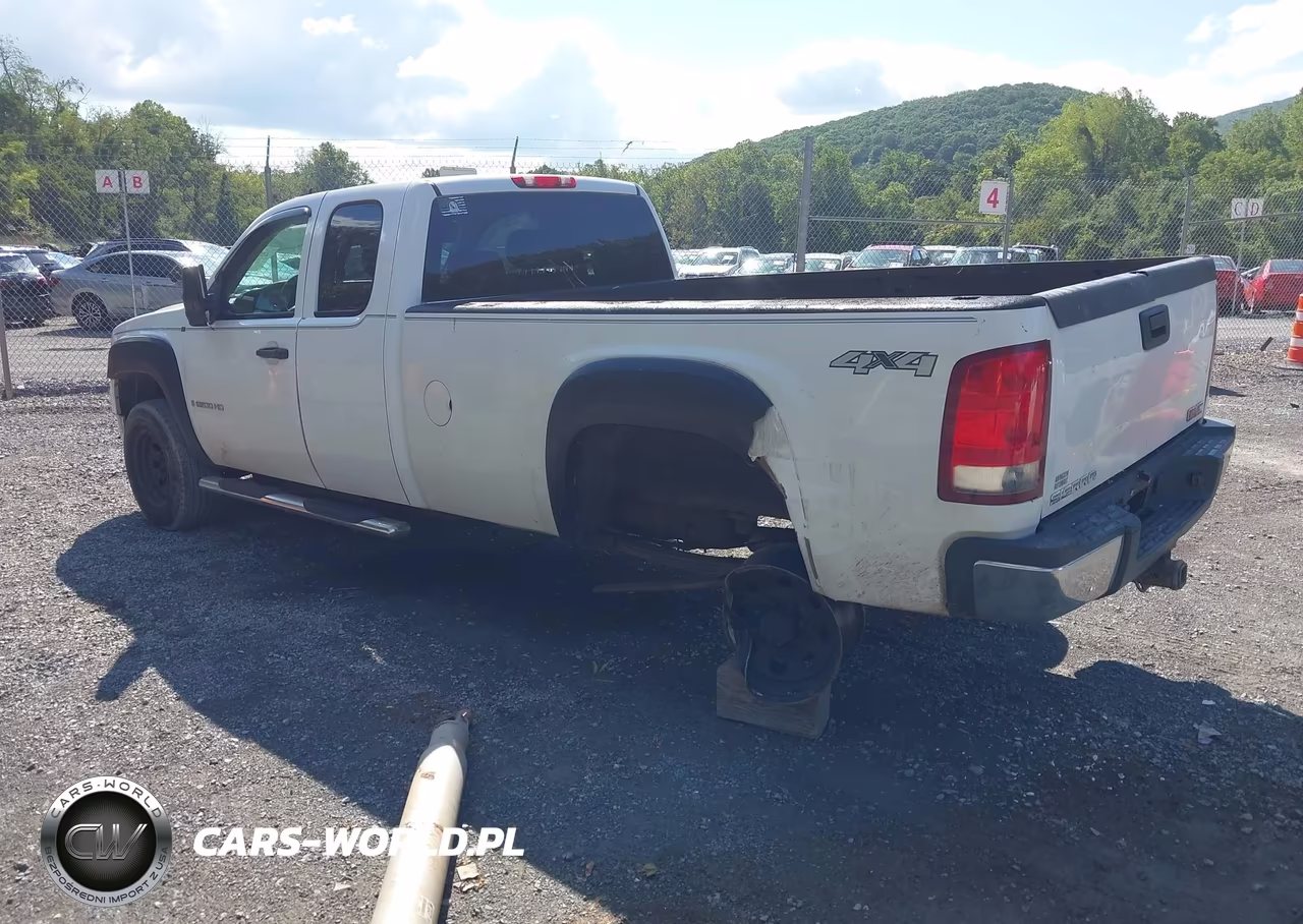 2009 GMC Sierra 2500Hd Work Truck VIN:1GTHK49K39E106497 - 3