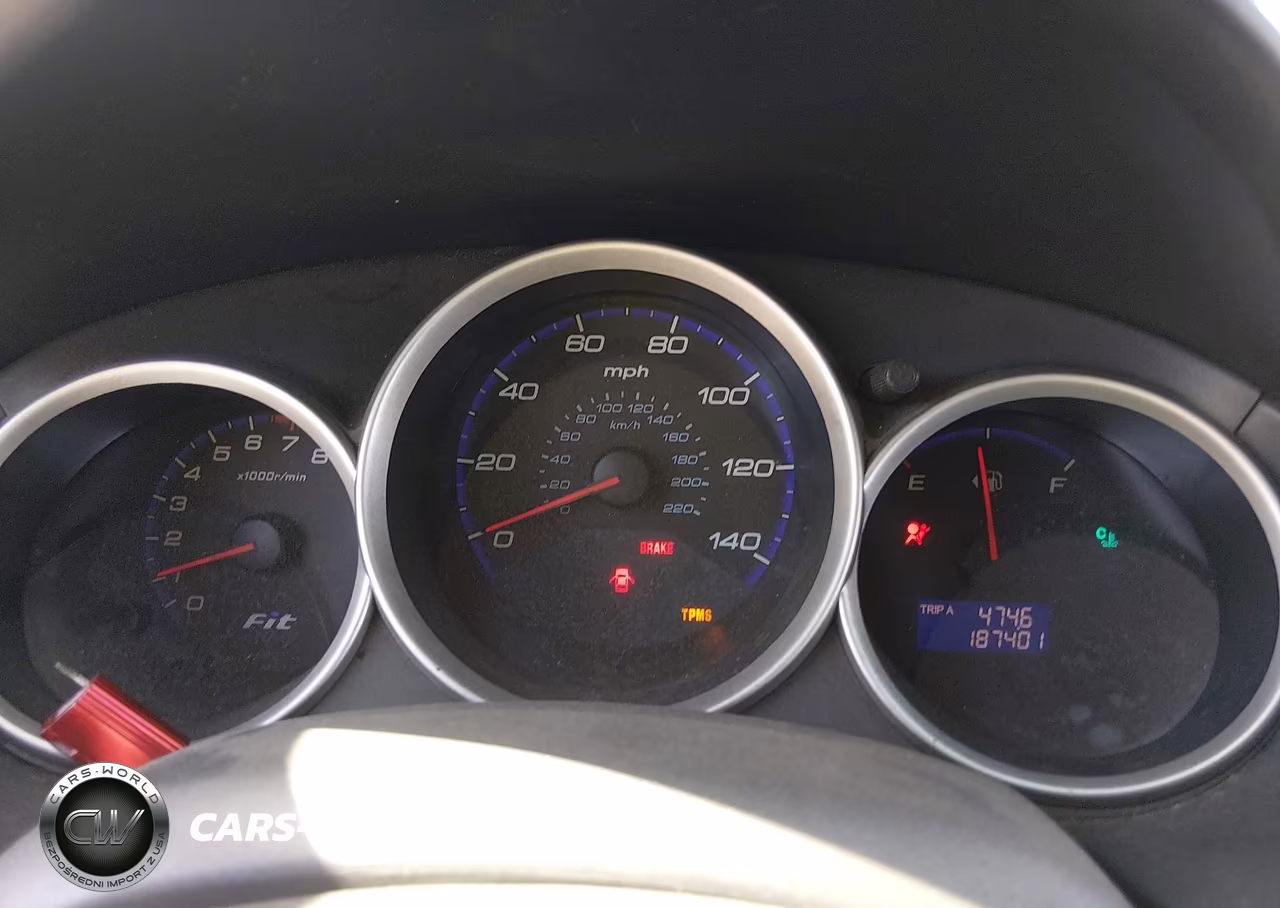 2008 Honda Fit Sport VIN:JHMGD37668S013123 - 7
