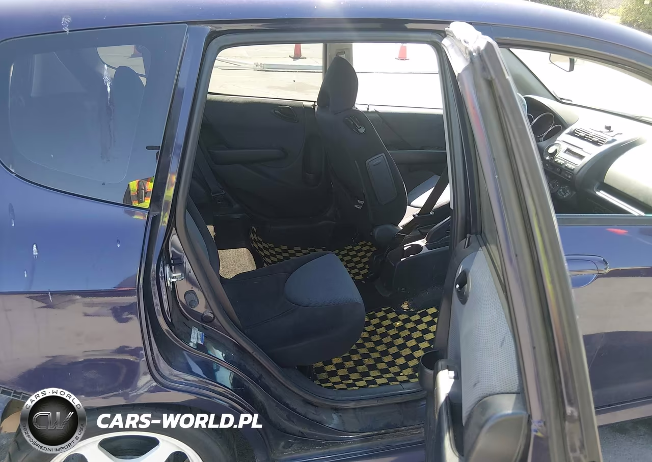 2008 Honda Fit Sport VIN:JHMGD37668S013123 - 8