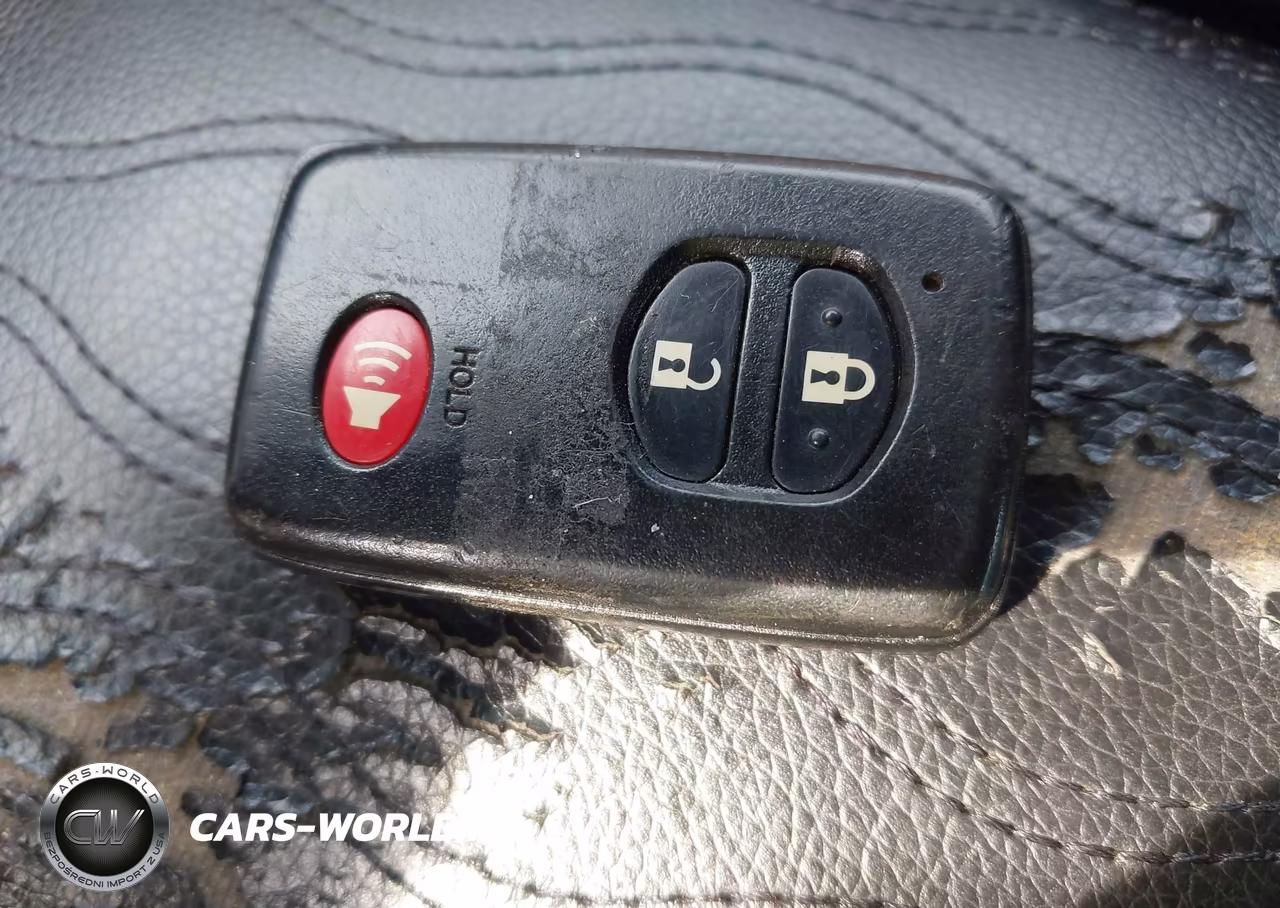 2011 Toyota Prius Two VIN:JTDKN3DU0B0280580 - 11