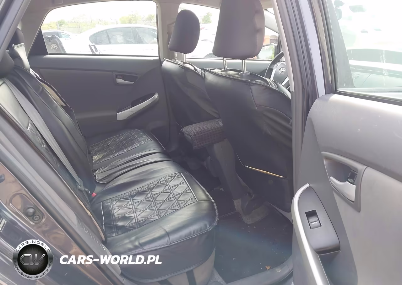 2011 Toyota Prius Two VIN:JTDKN3DU0B0280580 - 8