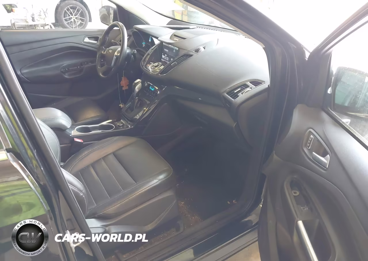 2014 Ford Escape Titanium VIN:1FMCU9J93EUC58463 - 5