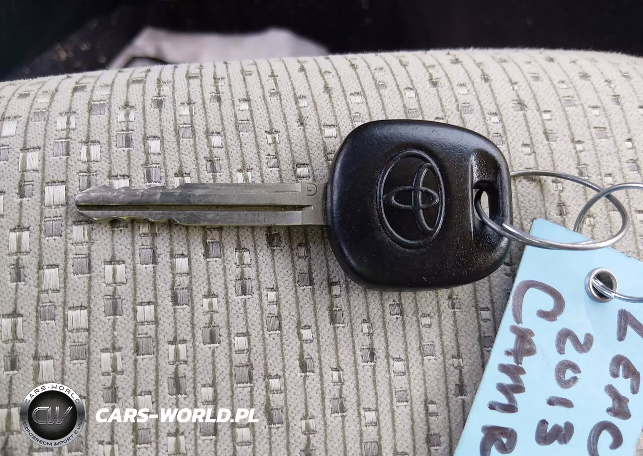 2013 Toyota Camry L VIN:4T4BF1FK0DR275342 - 11