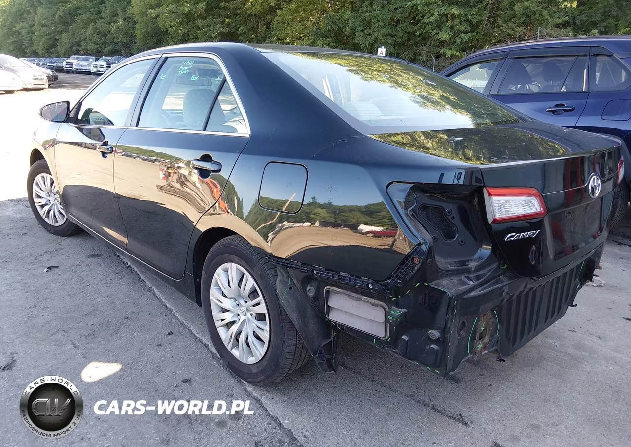 2013 Toyota Camry L VIN:4T4BF1FK0DR275342 - 3