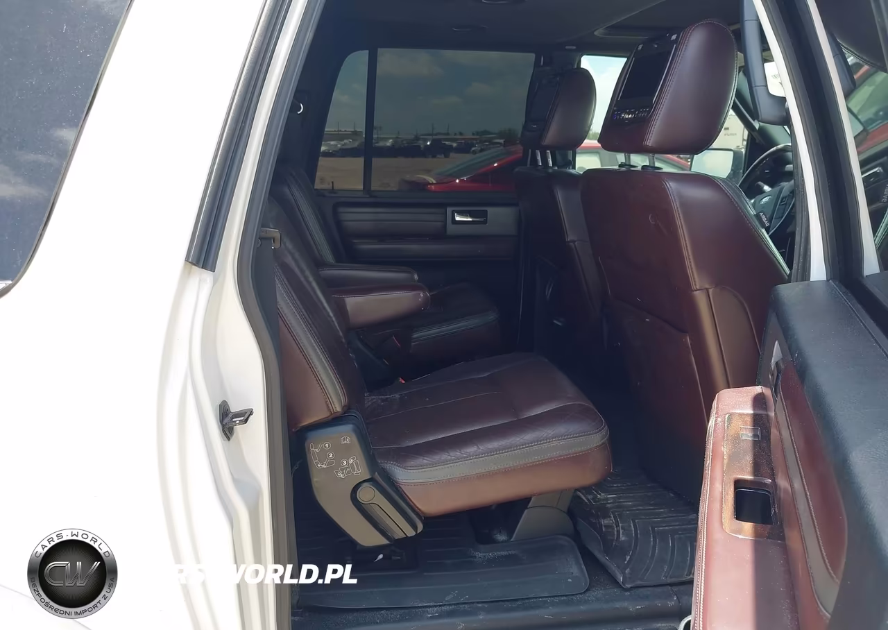 2016 Ford Expedition El Platinum VIN:1FMJK1LT9GEF02413 - 8