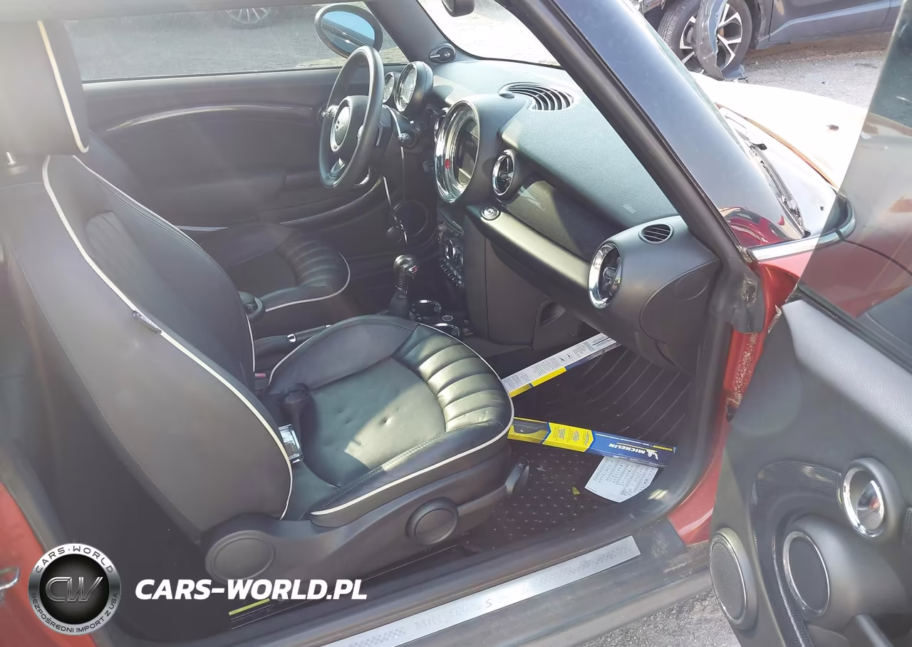 2014 Mini Convertible Cooper S VIN:WMWZP3C50ET707422 - 5