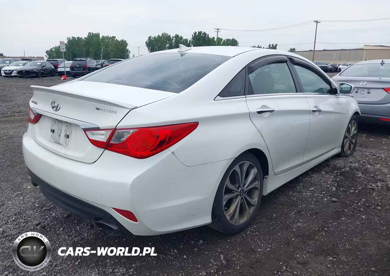 2014 Hyundai Sonata Se VIN:5NPEC4AC7EH849243 - 4