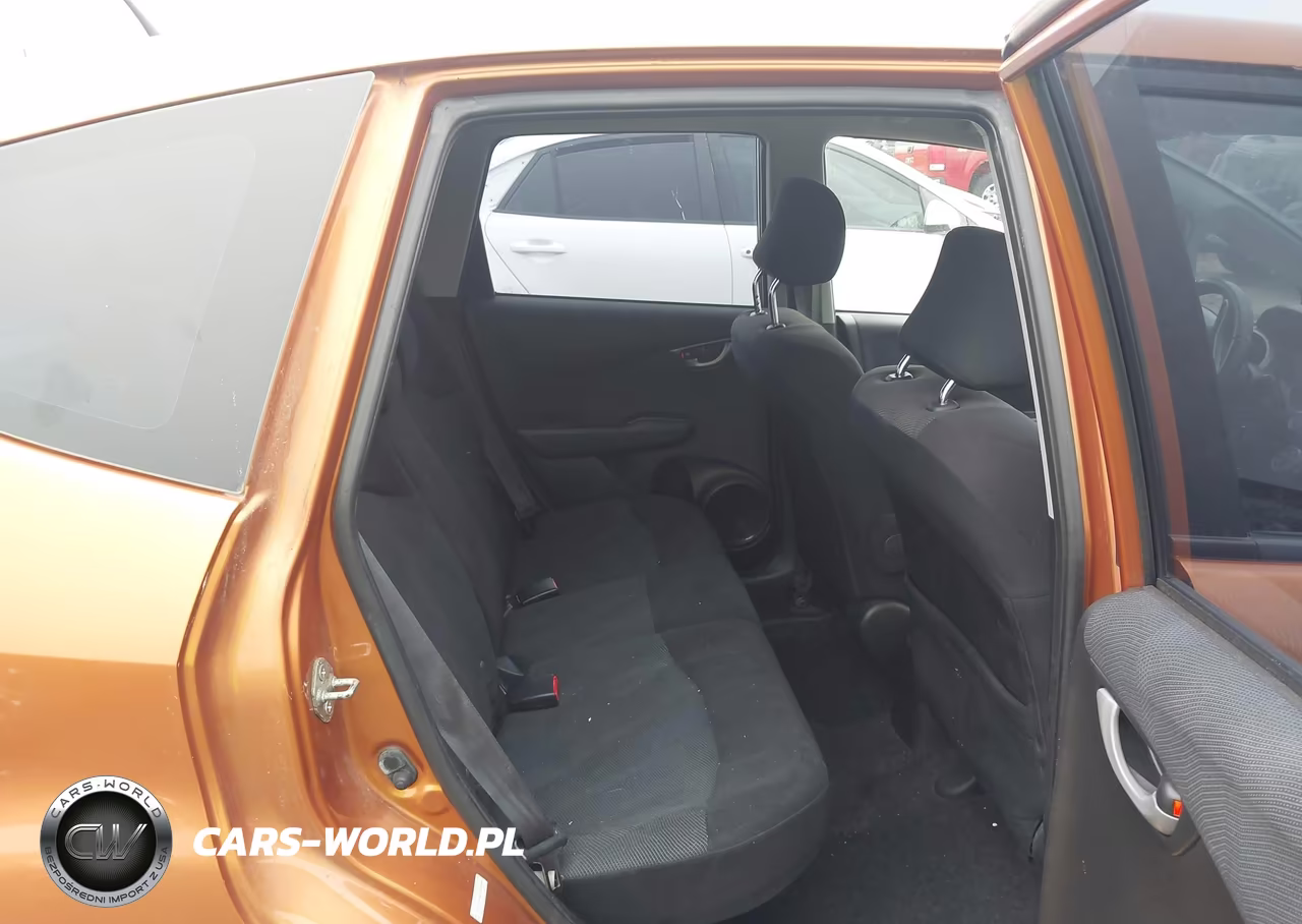2010 Honda Fit Sport VIN:JHMGE8H42AS008949 - 8
