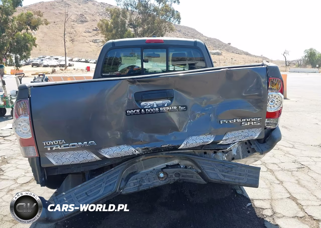 2010 Toyota Tacoma VIN:5TETX4CN1AZ723378 - 16
