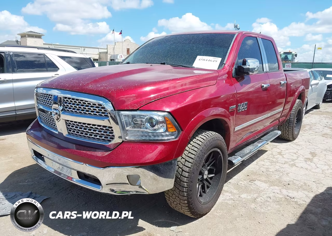 RAM 1500 LARAM VIN:1C6RR7JT6DS595811 - 2