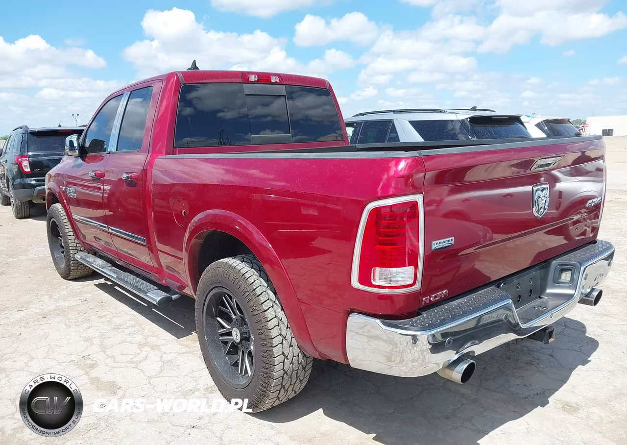 RAM 1500 LARAM VIN:1C6RR7JT6DS595811 - 3