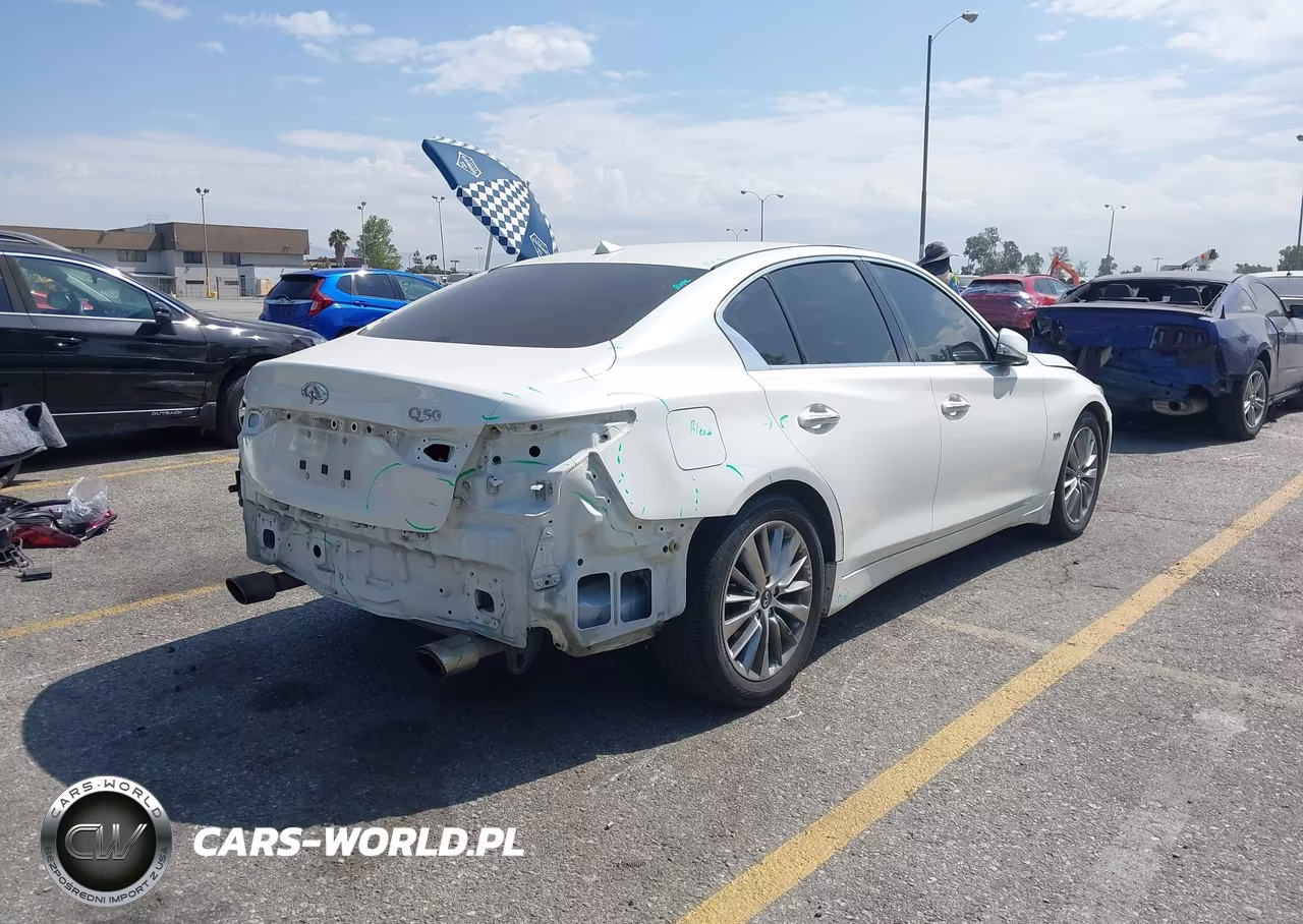 2018 Infiniti Q50 3.0T Luxe VIN:JN1EV7AP7JM360732 - 4