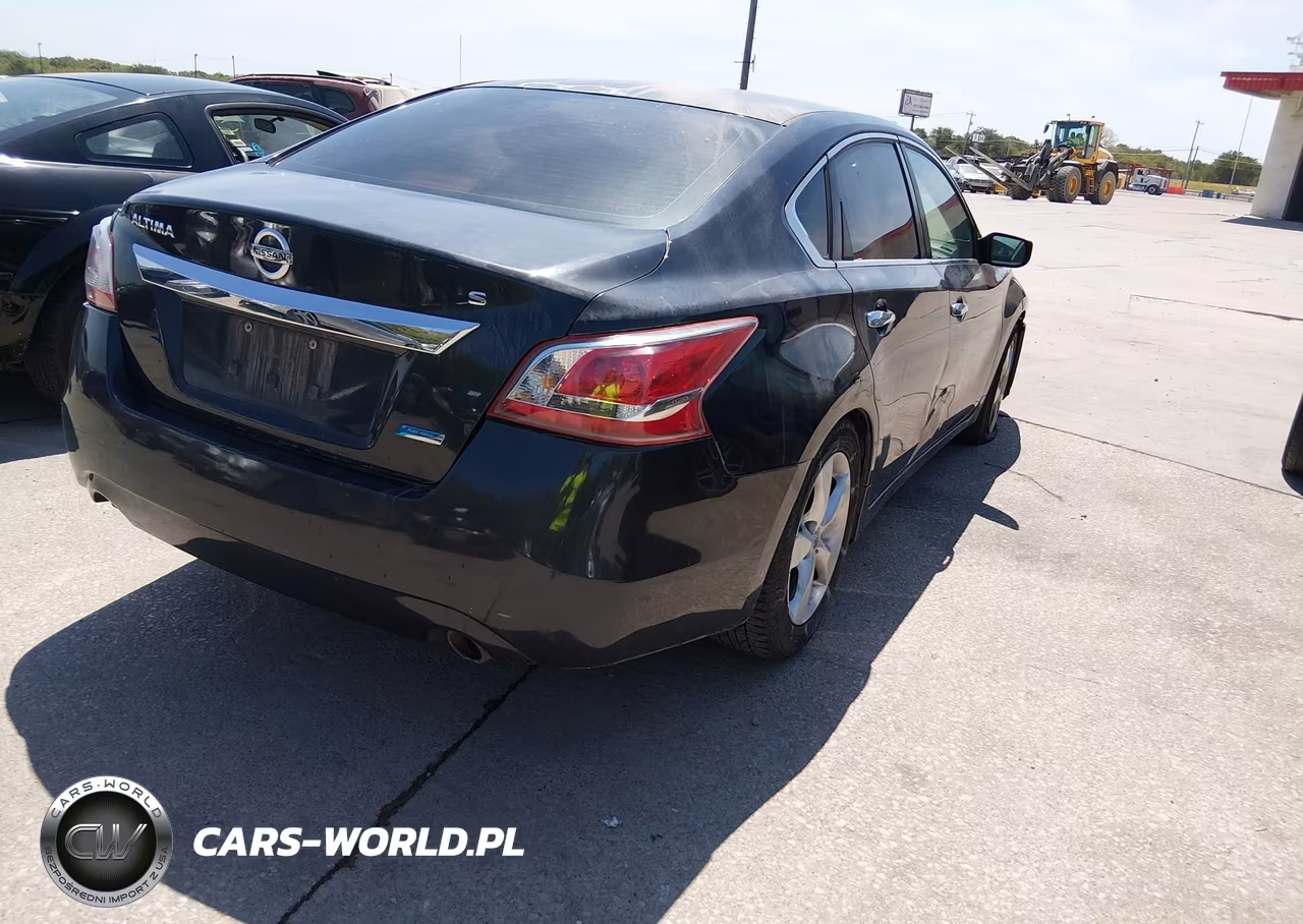2013 Nissan Altima 2.5 S VIN:1N4AL3AP9DN542639 - 4
