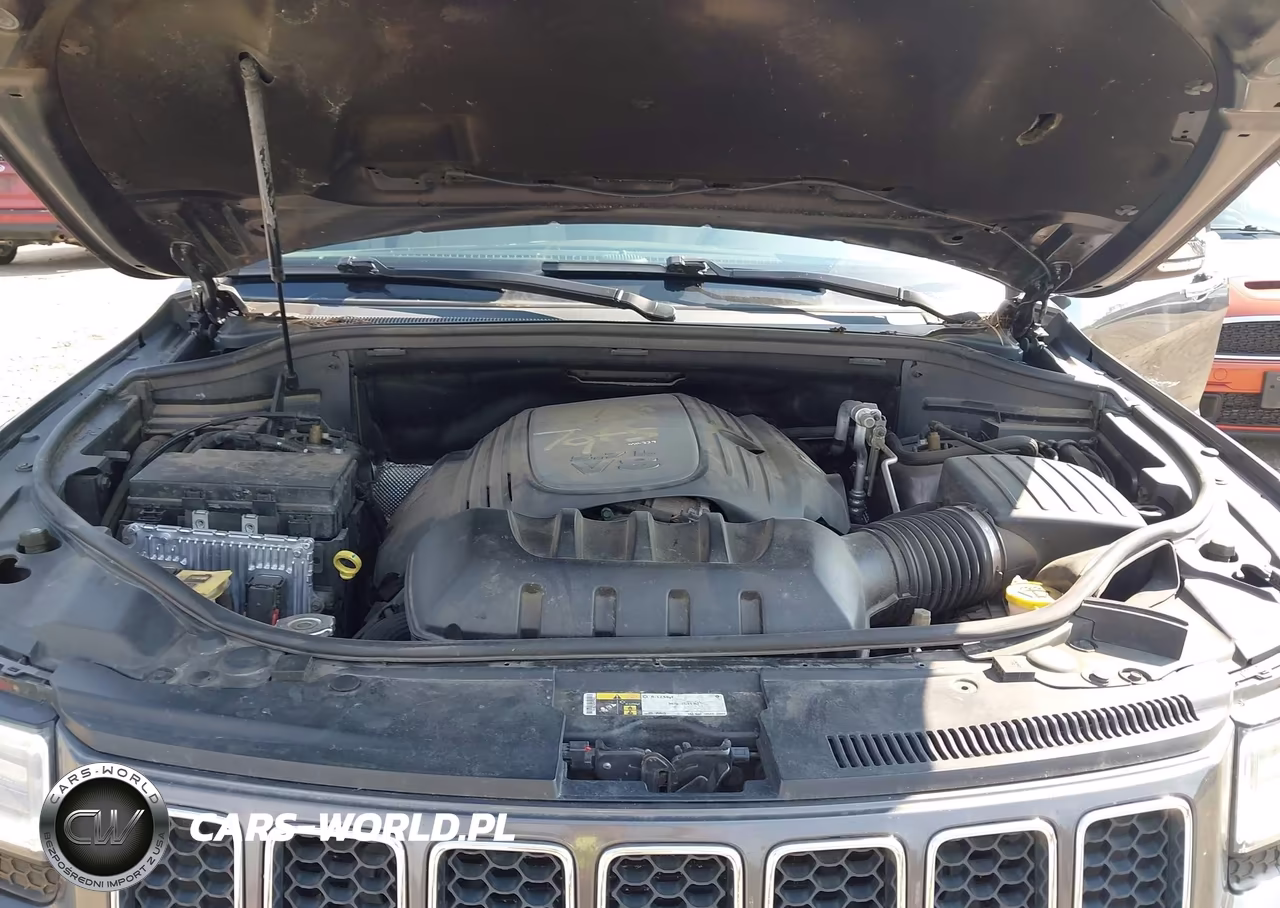 2016 Jeep Grand Cherokee Overland VIN:1C4RJFCT0GC361024 - 10