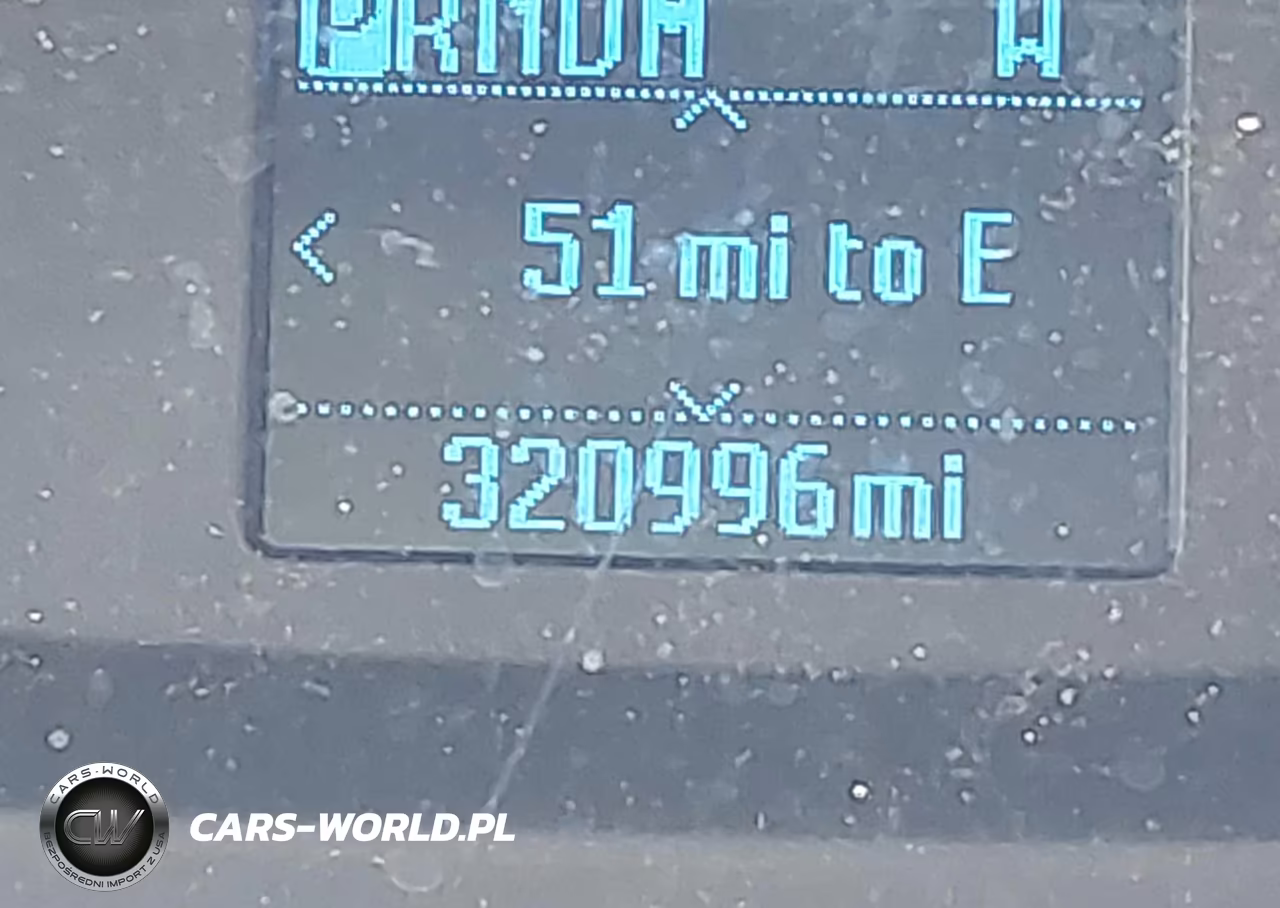 2018 Ford Transit-150 VIN:1FTYE2YM5JKA80716 - 20