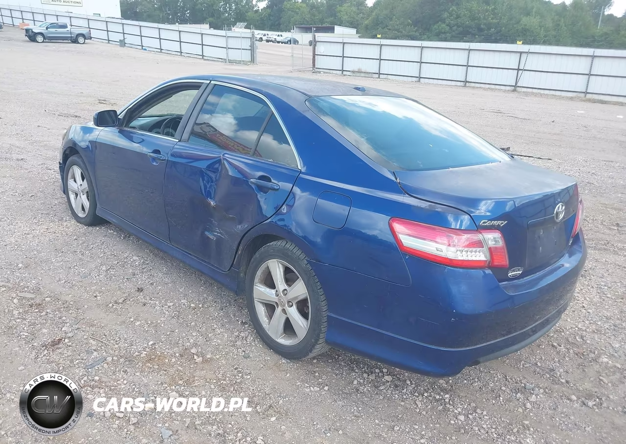 2010 Toyota Camry Se VIN:4T1BF3EK3AU502073 - 3