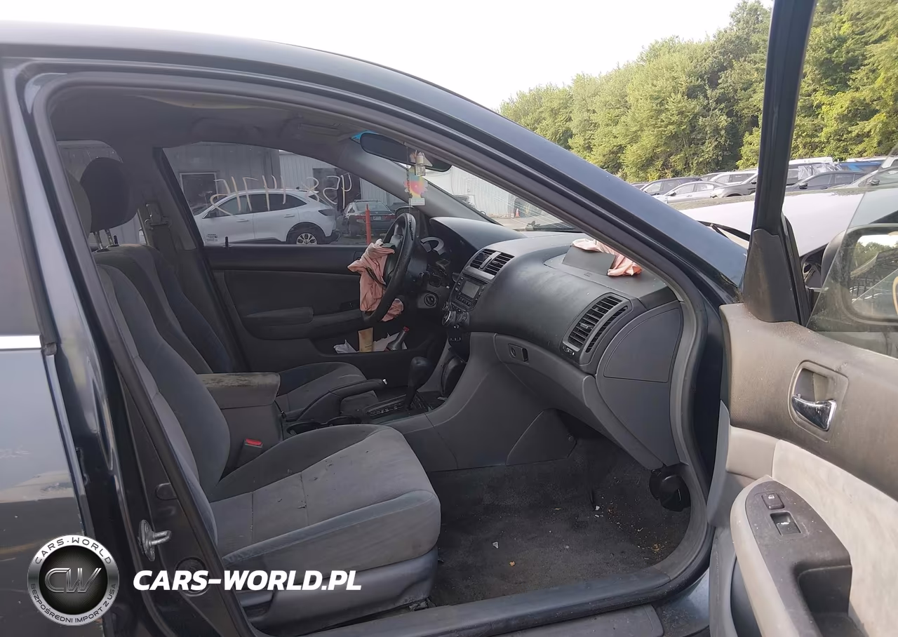 2003 Honda Accord 2.4 Lx VIN:1HGCM56313A019981 - 5