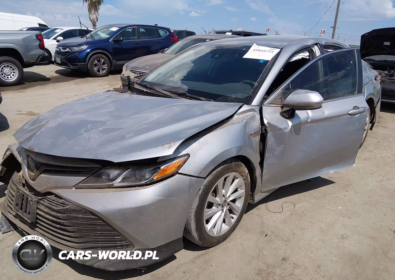 2020 Toyota Camry Le Hybrid VIN:4T1C31AK5LU526871 - 2
