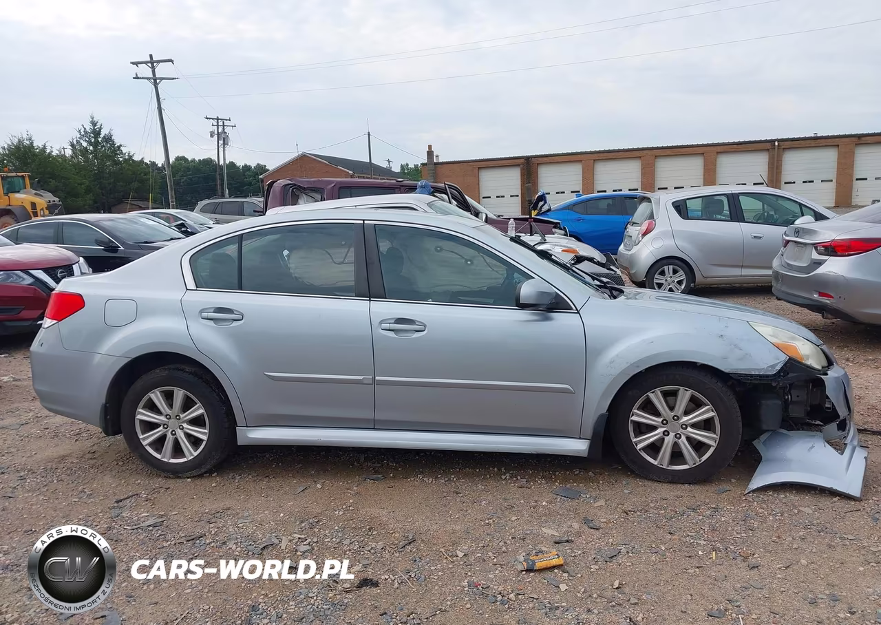 2012 Subaru Legacy 2.5I Premium VIN:4S3BMCG67C3002338 - 13