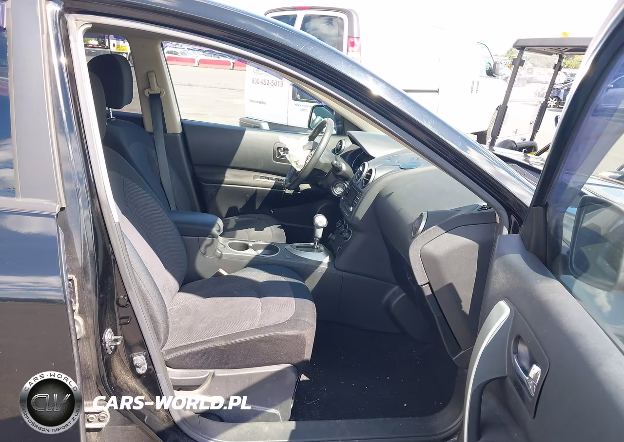 2013 Nissan Rogue S VIN:JN8AS5MV6DW625818 - 5